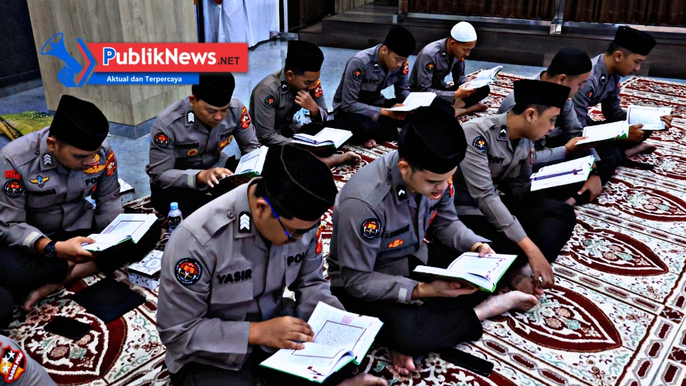 Puncak HUT Bhayangkara ke-79, Divisi Humas Polri Gelar Khataman Al-Qur’an 79 Kali