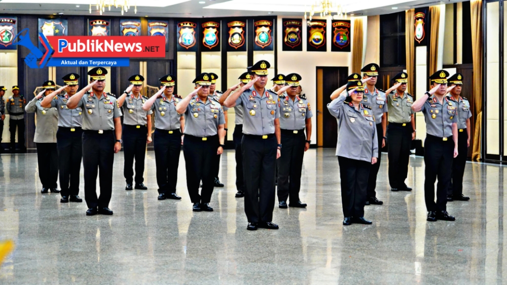 17 Perwira Tinggi Polri Naik Pangkat, KJP Winarto Raih Bintang Tiga