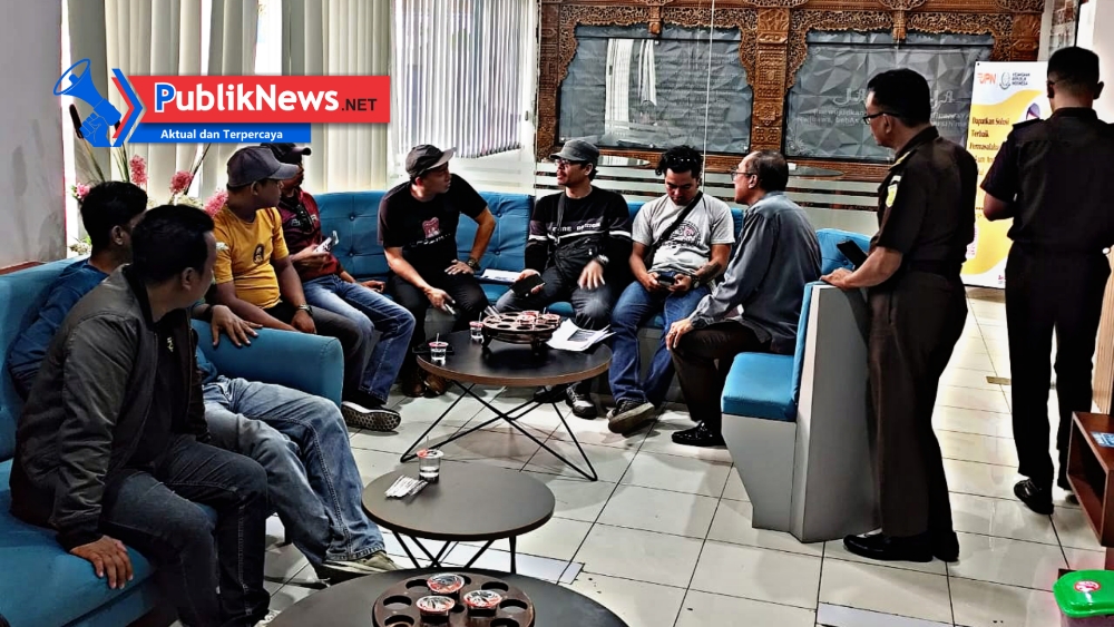 Aksi Damai Desak Penuntasan Dugaan Mafia PPDB, Warga Kediri Tuntut Reformasi Total Dunia Pendidikan