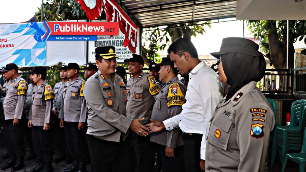 Kapolres Nganjuk Sambangi Polsek Loceret, Tekankan Profesionalisme dan Gelar Tes Urin Dadakan