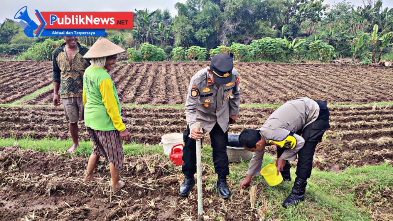Bhabinkamtibmas Sukomoro Kawal Pemanfaatan Lahan Pekarangan Warga untuk Ketahanan Pangan