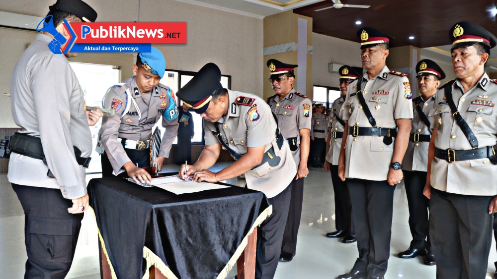 Kapolres Nganjuk Pimpin Sertijab Empat Kapolsek dan Kukuhkan Tiga Pejabat Baru