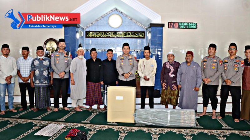 Kapolres Nganjuk Safari Jumat di Masjid Al-Muttaqien, Sosialisasikan Layanan Hotline dan Lapor Kapolres