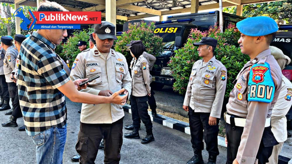 Polres Nganjuk Gelar Pemeriksaan Handphone Anggota, Cegah Pelanggaran Disiplin dan Etika