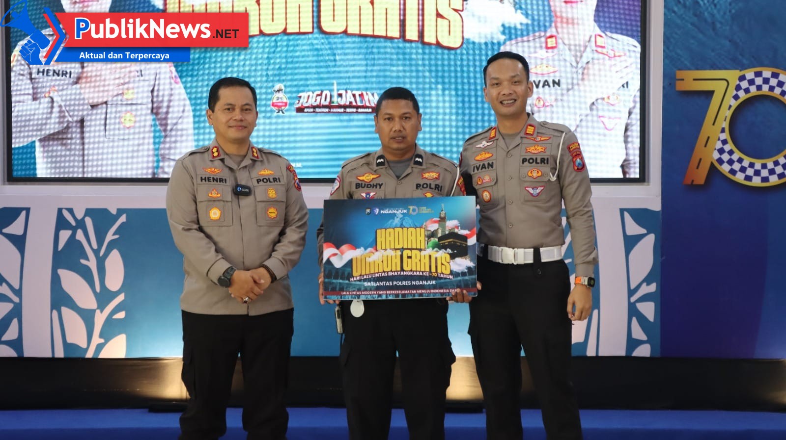 Kapolres Nganjuk Hadiahkan Umroh untuk Anggota Satlantas Berprestasi di Puncak HUT Lalu Lintas ke-70