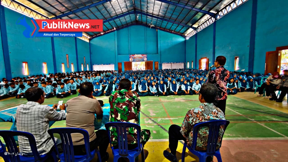 Kapolres Nganjuk Apresiasi Penyuluhan Medsos di SMAN 1 Tanjunganom: Cegah Pelajar Terprovokasi Ajakan Negatif