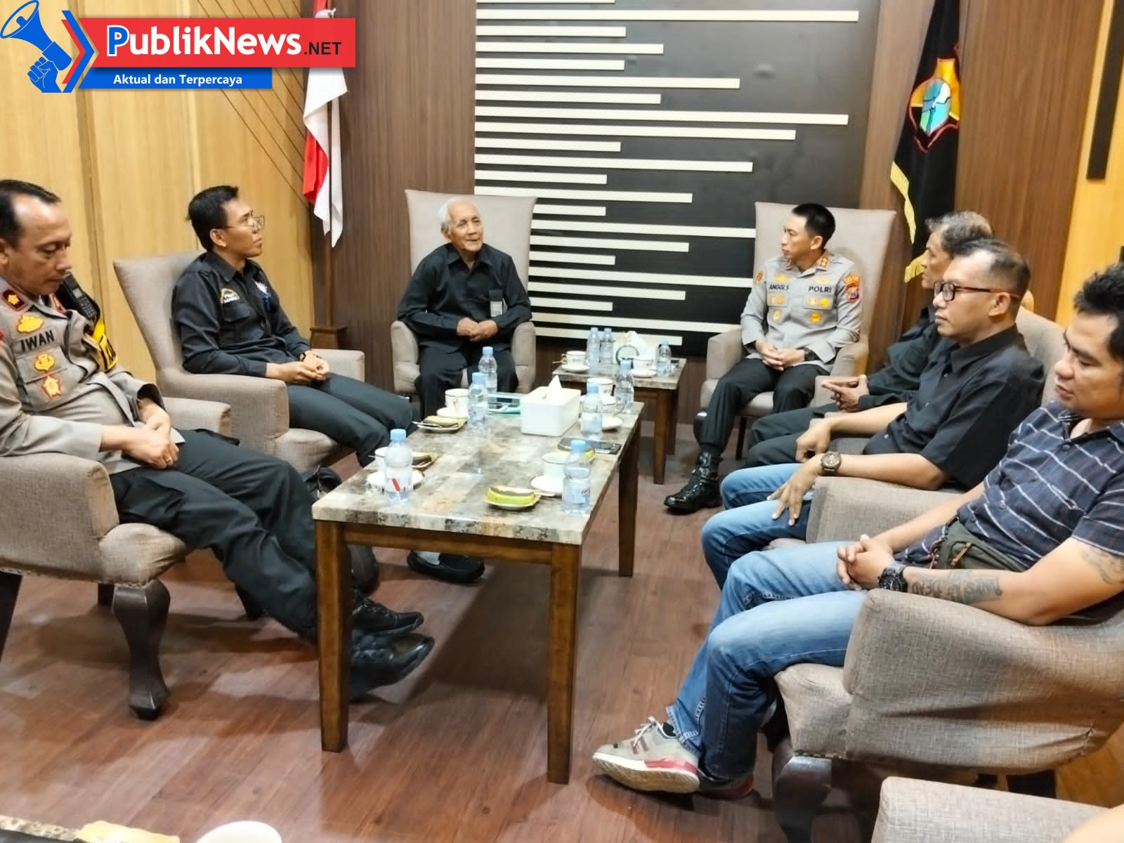 PSHT Kota Kediri Gandeng Polresta Kediri Perkuat Pembekalan Ilmu Hukum bagi Seluruh Siswa