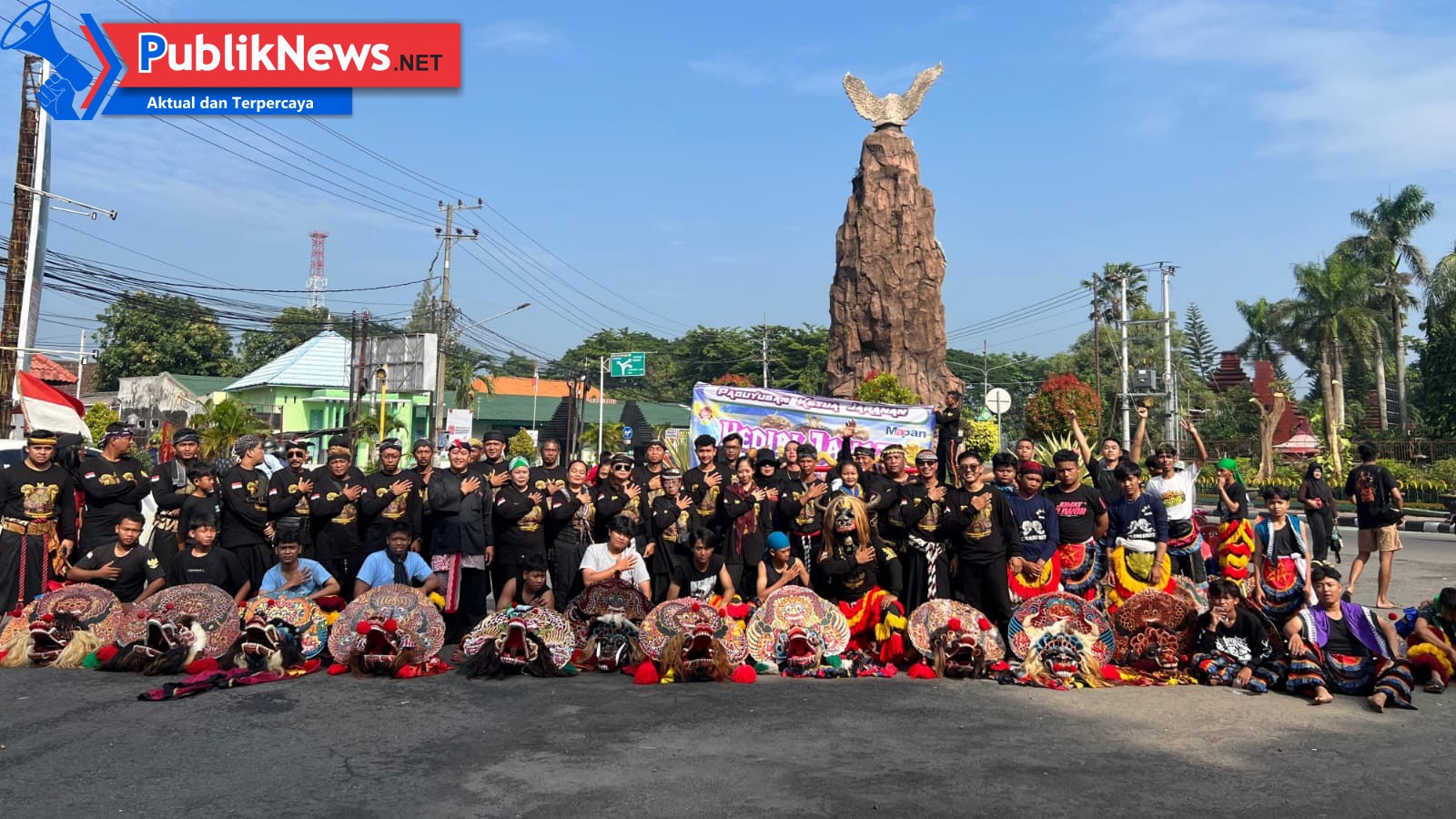“Turut Menghormati Pahlawan, seniman Jaranan Kediri Jayati Ramaikan Rute Napak Tilas  Jendral Sudirman
