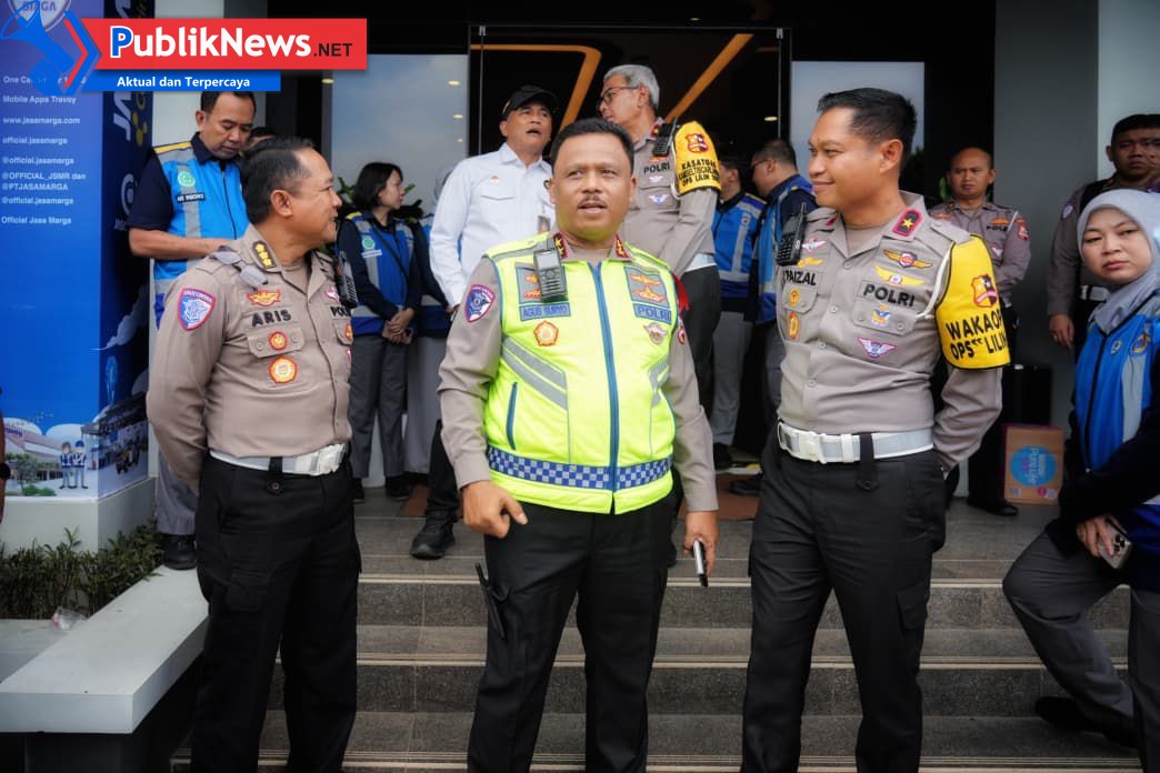 Kapolri dan Menhub Tinjau Kesiapan Pengamanan Nataru di JMTC Bekasi