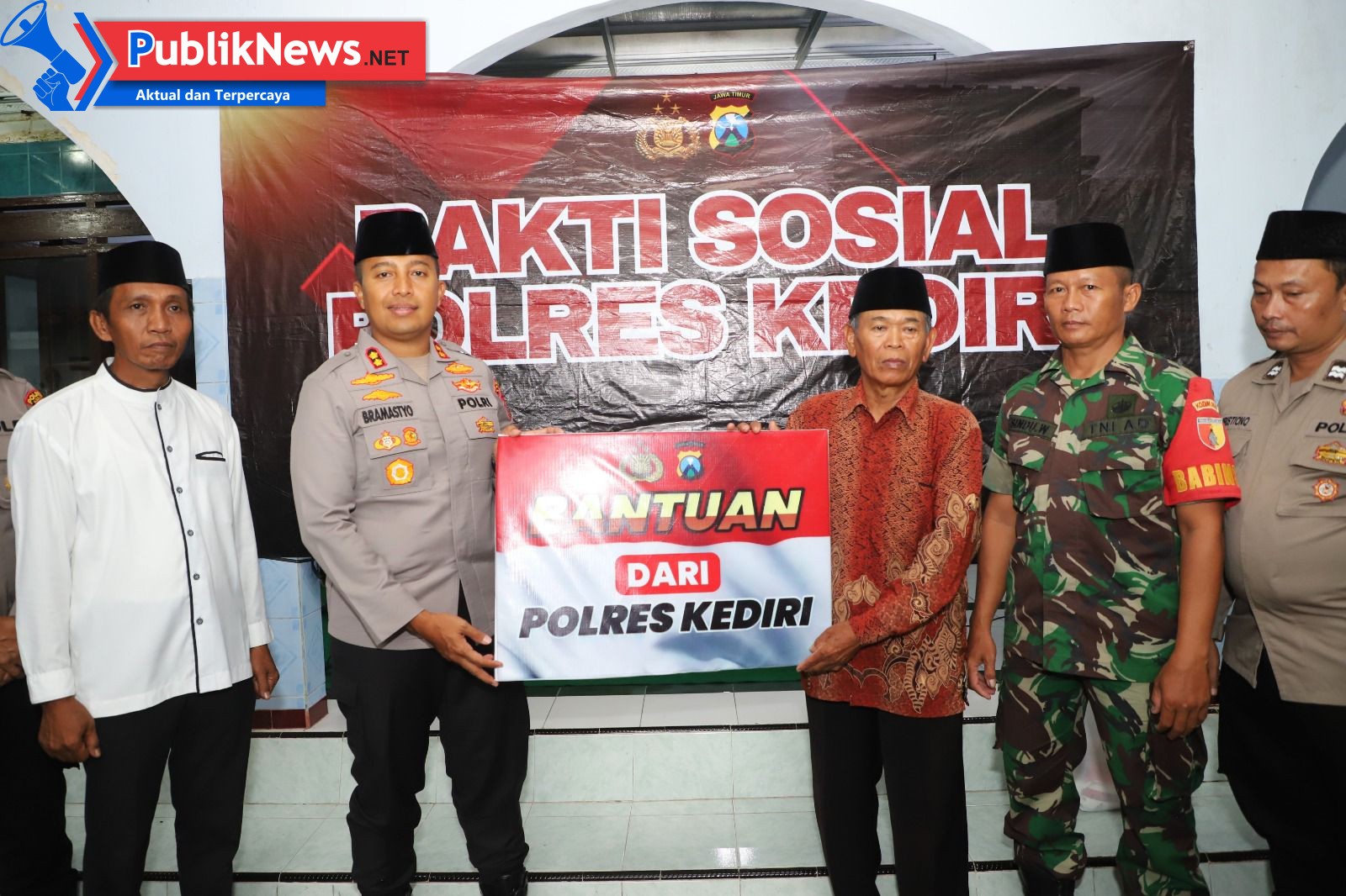 Polres Kediri Bangun Sumur Bor di Masjid Al-Bashor, Akses Air Bersih Warga Kian Mudah