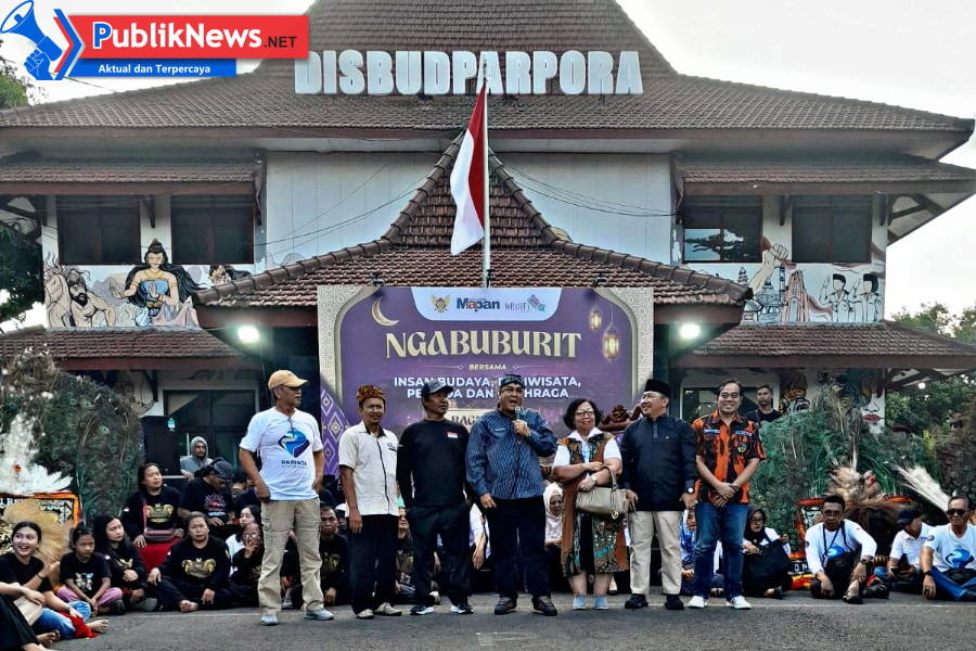 “Gelar Ngabuburit Bareng Insan Budaya, Disbudparpora Kota Kediri Bagikan 1.000 Takjil Gratis”